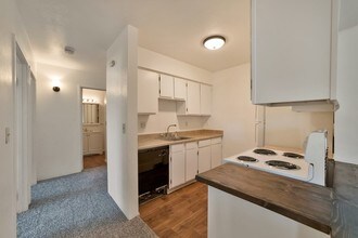 5995 W Hampden Ave-Unit -UNIT G22 in Denver, CO - Building Photo - Building Photo