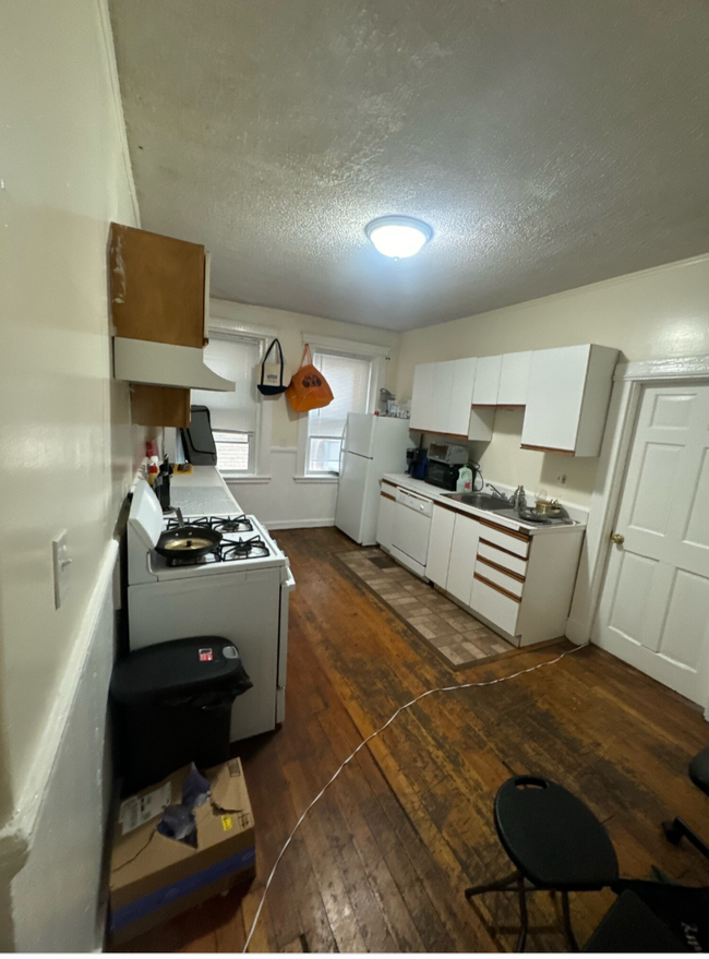 54 Queensberry St, Unit 5 in Boston, MA - Building Photo - Building Photo