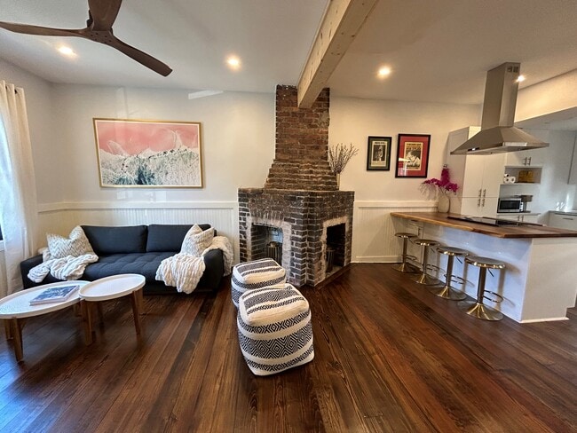 534 E Charlton St in Savannah, GA - Building Photo - Building Photo