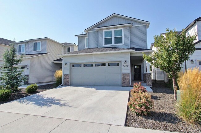 property at 4373 E Sportivo Dr