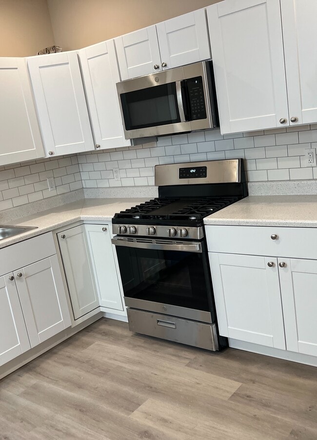 property at 2239 N Van Pelt St