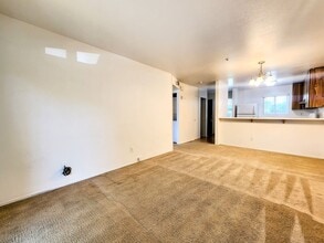 7527 Camino Colegio in Rohnert Park, CA - Building Photo - Building Photo