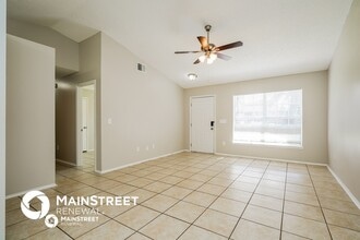 4 Berry Dr in Mascotte, FL - Building Photo - Building Photo