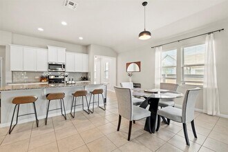 11901 Dispatch Wy in Austin, TX - Building Photo - Building Photo