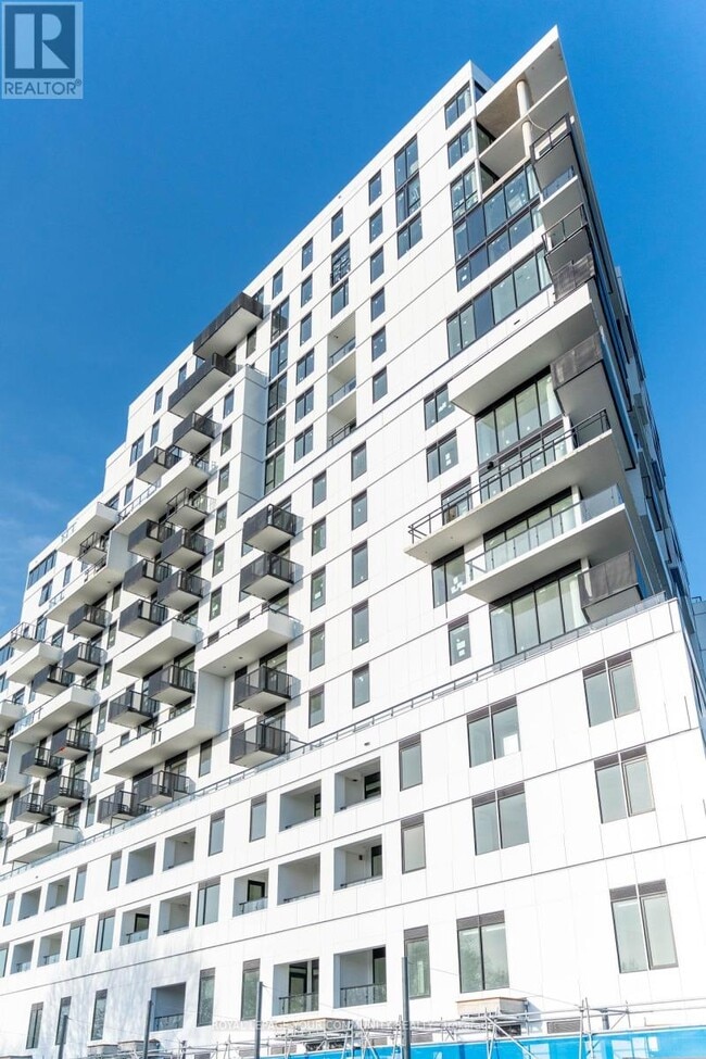 1050-1050 Eastern Ave in Toronto, ON - Building Photo - Building Photo