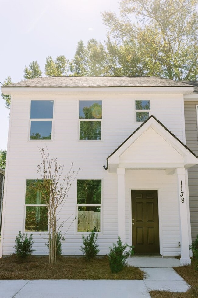 property at 1136 Armstrong Ave