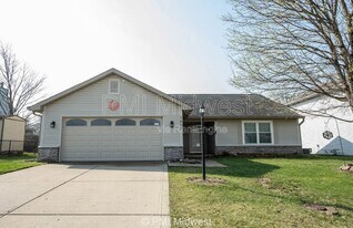 7657 Scatter Woods Ln in Indianapolis, IN - Building Photo