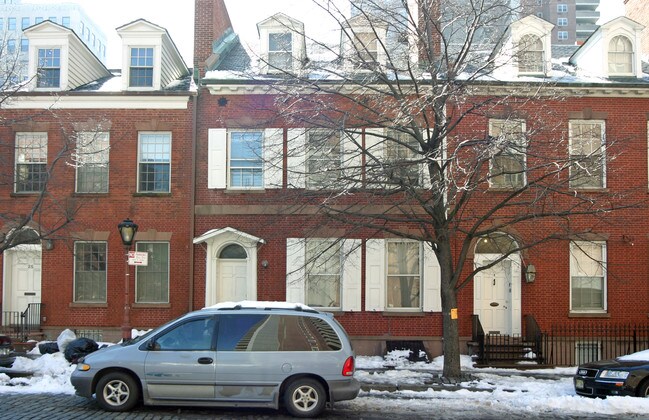 25-33 Harrison St in New York, NY - Foto de edificio - Building Photo