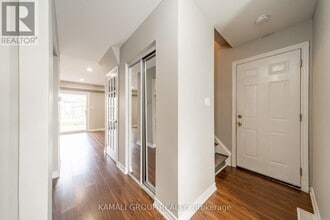 913 Carnaby Crescent in Oshawa, ON - Building Photo - Building Photo