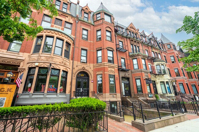 property at 296 Newbury St