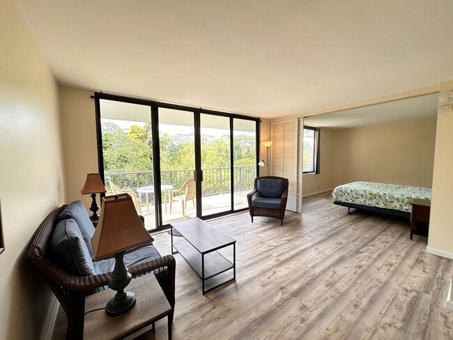 property at 1911 Kalanianaole St