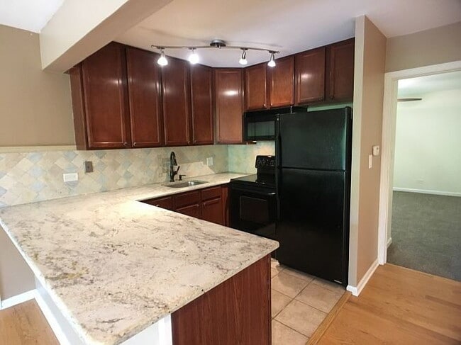 property at 5827 Oakwood Dr