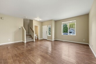 1620 Craig Rd SE in Olympia, WA - Building Photo - Building Photo