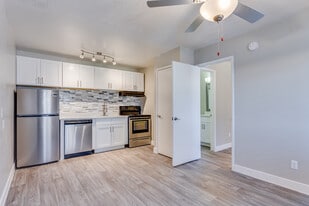 Valencia Park in Phoenix, AZ - Building Photo