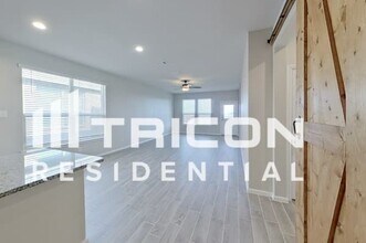 9636 Fallston Dr in Fort Worth, TX - Building Photo - Building Photo
