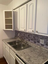 6020 Briarcliff Path, Unit B in Kalamazoo, MI - Foto de edificio - Building Photo