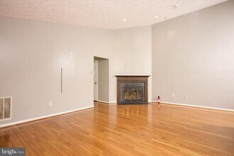 1492 Greenbriar Cir in Pikesville, MD - Building Photo - Building Photo