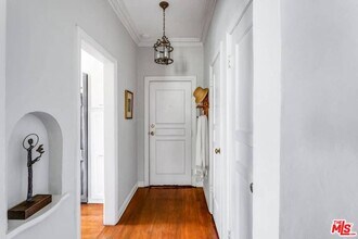 1416 Havenhurst Dr in West Hollywood, CA - Building Photo - Building Photo