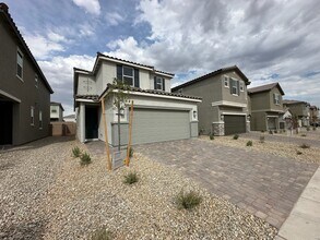 9649 Hinson St in Las Vegas, NV - Building Photo - Building Photo