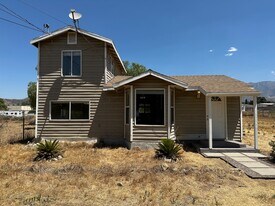 39334 Cherry Valley Blvd in Cherry Valley, CA - Building Photo