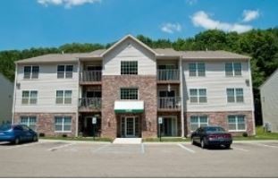 Pine Ridge Apartments