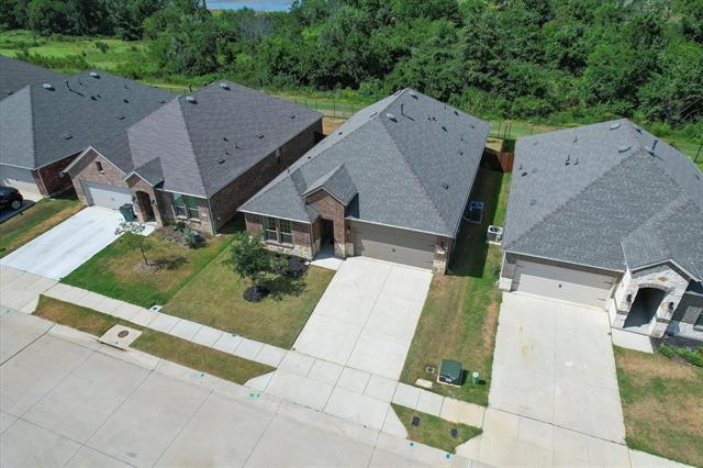 11103 Mustang Trl in Aubrey, TX - Building Photo - Building Photo