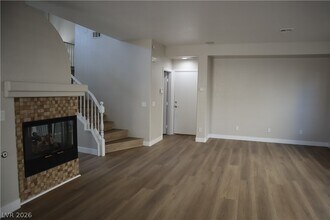 9052 Picket Fence Ave in Las Vegas, NV - Building Photo - Building Photo