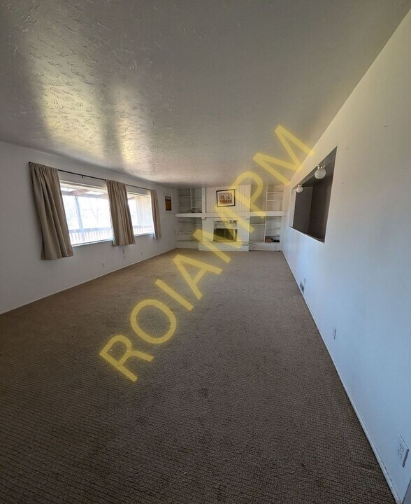 2525 Falls Ave E in Twin Falls, ID - Foto de edificio