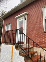 2108 Thistlebloom Ave in Baltimore, MD - Building Photo