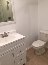 6210 Calvin Ave in Tarzana, CA - Building Photo - Building Photo
