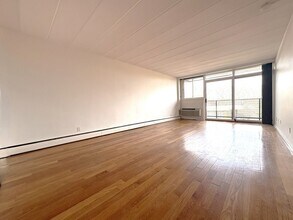 345 Harvard St in Cambridge, MA - Building Photo - Building Photo