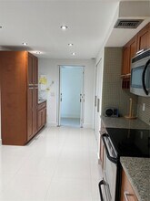 4280 Oaks Terrace in Pompano Beach, FL - Building Photo - Building Photo