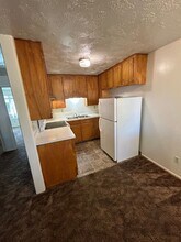 37144 Gore Dr-Unit -gore37144 in Lebanon, OR - Building Photo - Building Photo