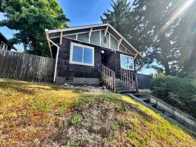 property at 3106 Farragut St