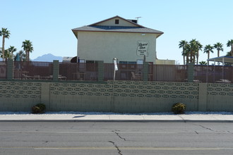 Aqua Vista in Las Vegas, NV - Foto de edificio - Building Photo