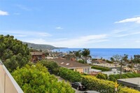 365 Heather Pl, Unit 19 in Laguna Beach, CA - Building Photo - Building Photo