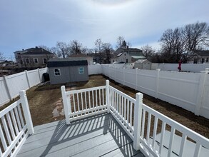 27 Hampton St in Manchester, NH - Building Photo - Building Photo