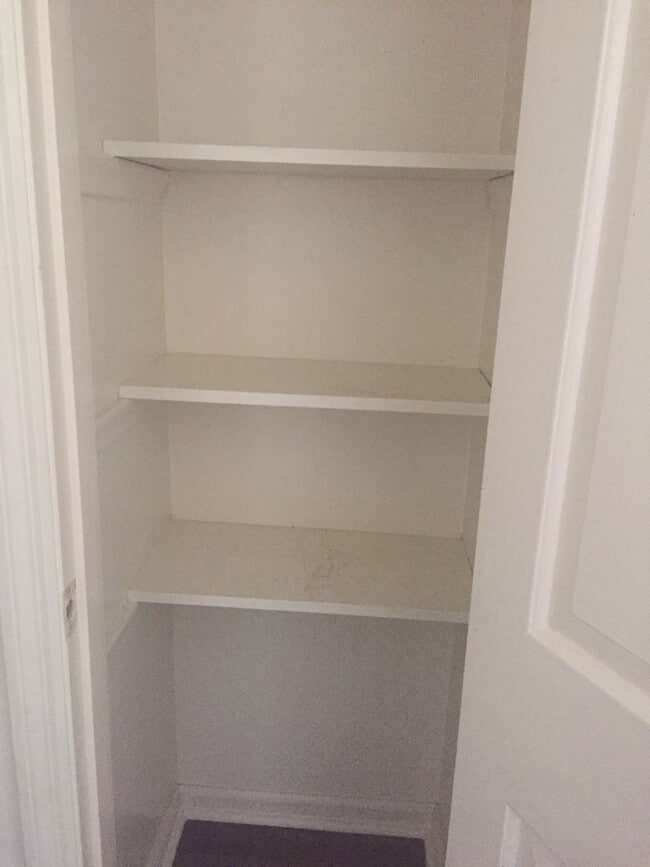 3340 Pinewood Ave in Chattanooga, TN - Foto de edificio - Building Photo