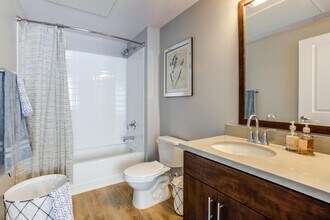 Biltmore at Camelback in Phoenix, AZ - Building Photo - Interior Photo