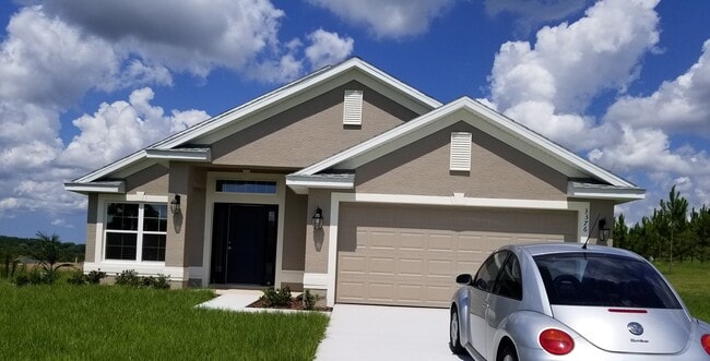 property at 3376 N Michener Pt