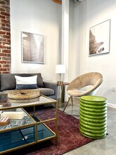 801 Magazine St in New Orleans, LA - Building Photo - Building Photo