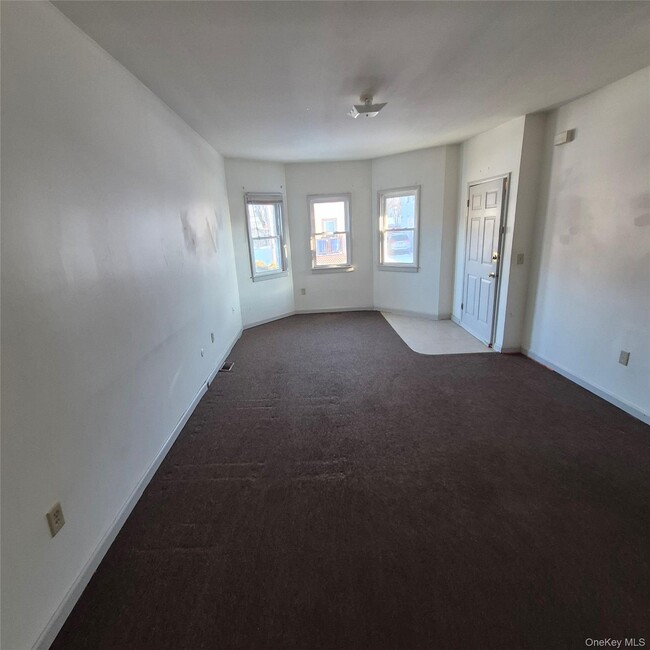 83 Franklin St in Kingston, NY - Building Photo - Building Photo