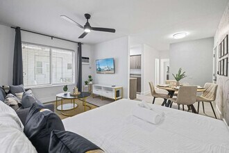 7340 Harding Ave in Miami Beach, FL - Building Photo - Building Photo