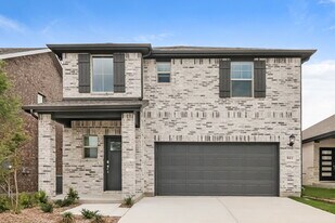 801 Dotty Dr in McKinney, TX - Building Photo