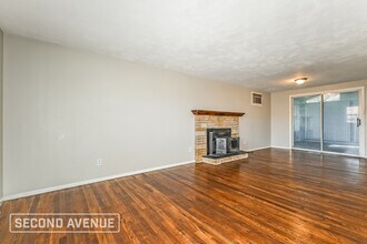 321 Cypress Hill Dr in Pittsburgh, PA - Building Photo - Building Photo