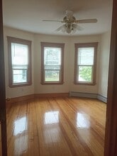 229 Ames St in Brockton, MA - Building Photo - Building Photo