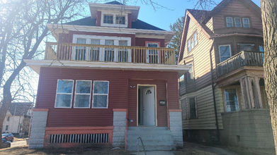 2603 N Richards St in Milwaukee, WI - Foto de edificio - Building Photo