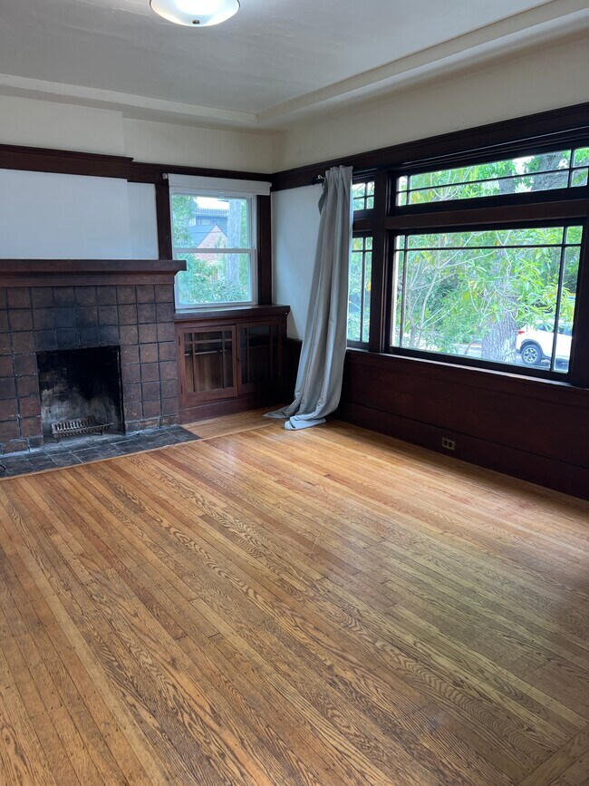 2339 Ellsworth St, Unit house in Berkeley, CA - Building Photo - Building Photo