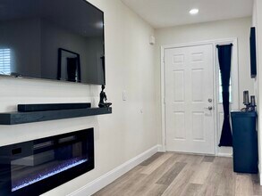 347 SW Duxbury Ave in Port St. Lucie, FL - Building Photo - Building Photo