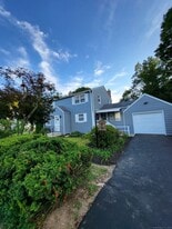 29 Rangely Dr in Trumbull, CT - Building Photo